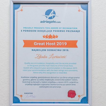 Apartments Zdenka 오미스 외부 사진