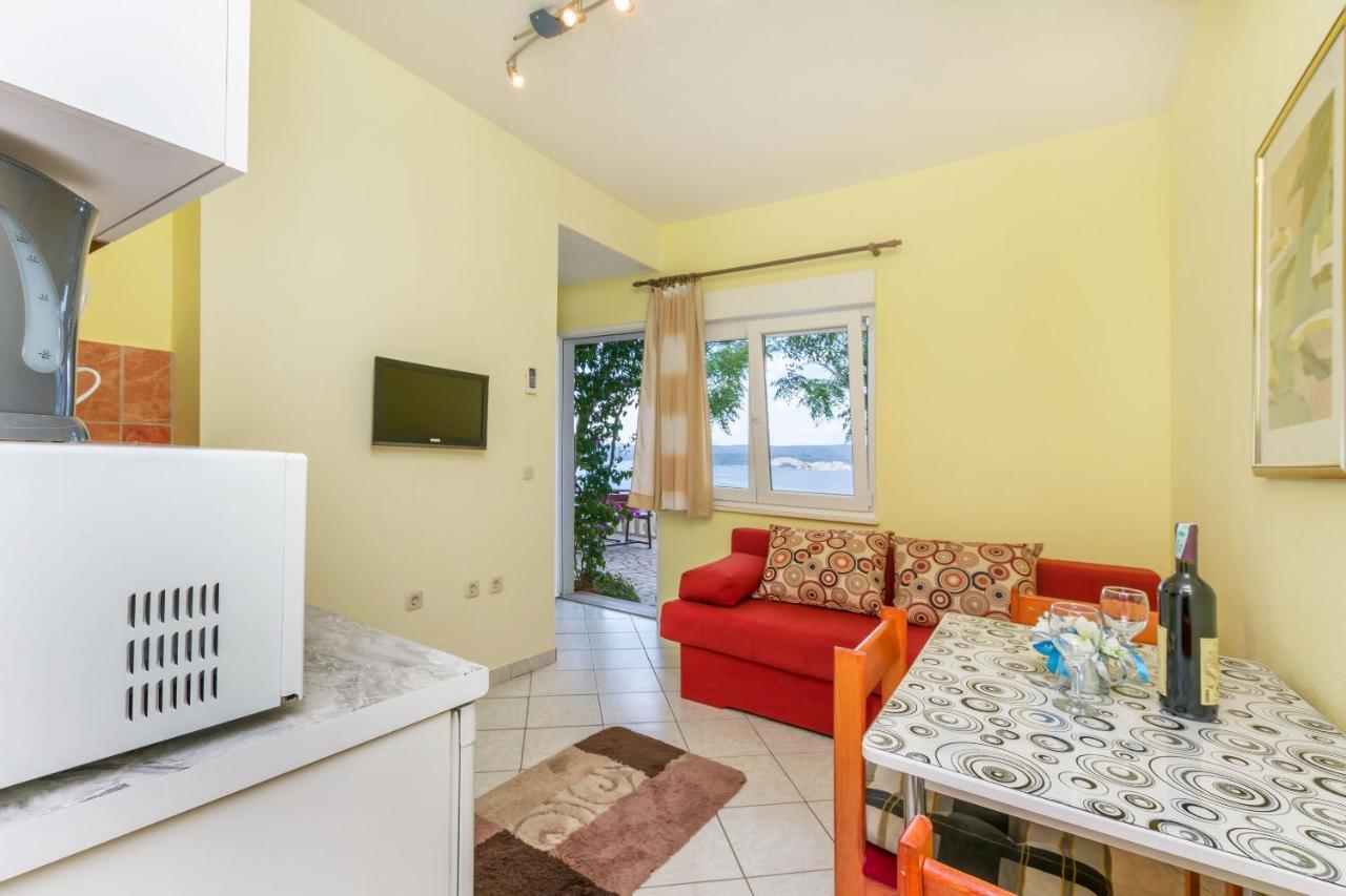 Apartments Zdenka 오미스 외부 사진